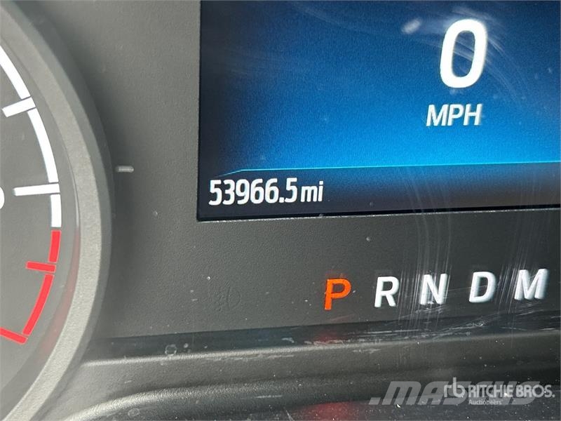 Ford F-150 STX 4x4 Crew Cab Pickup Ostalo