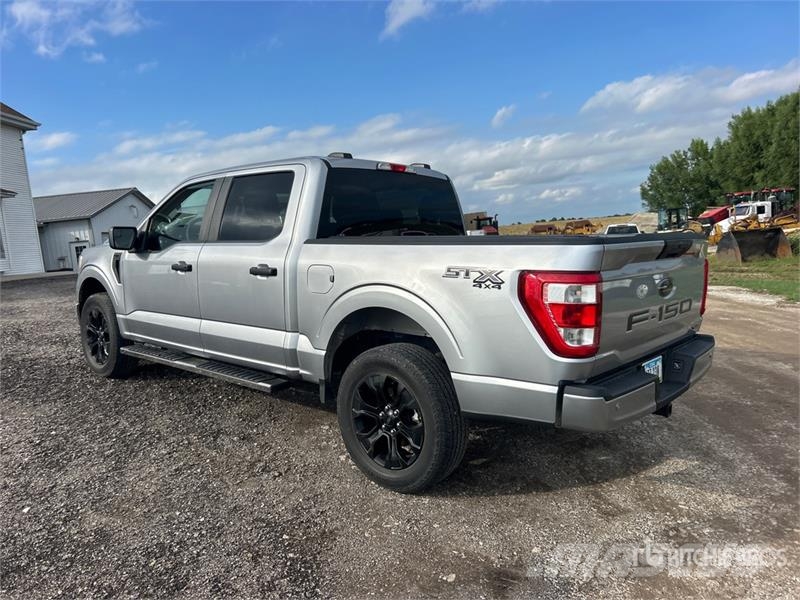 Ford F-150 STX 4x4 Crew Cab Pickup Ostalo