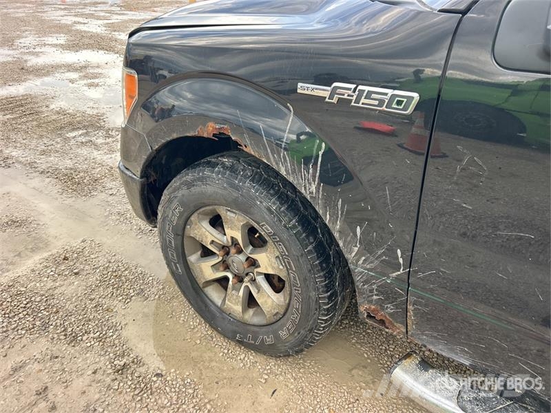 Ford F-150 STX 4x4 Extended Cab Pickup 其他