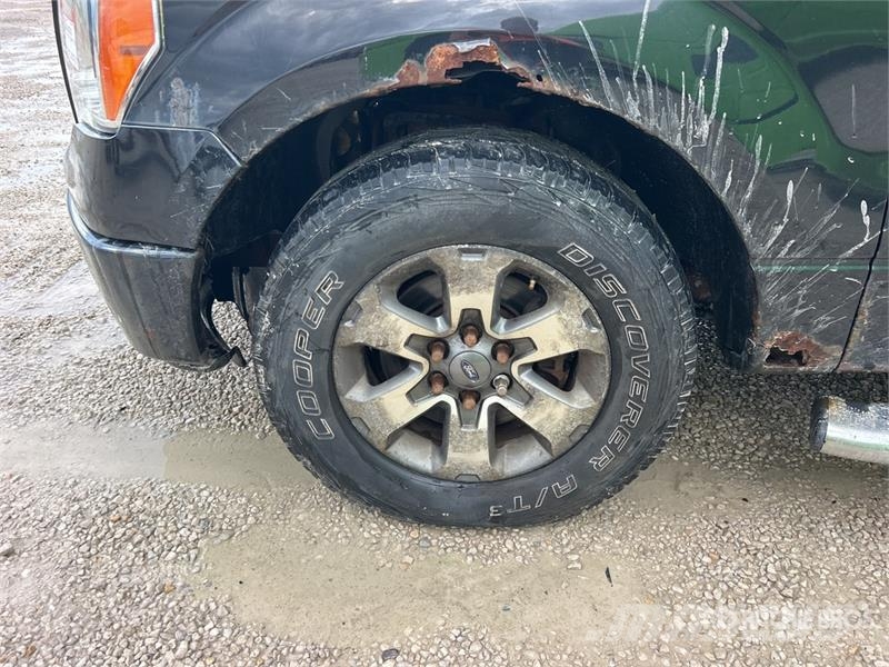 Ford F-150 STX 4x4 Extended Cab Pickup 其他