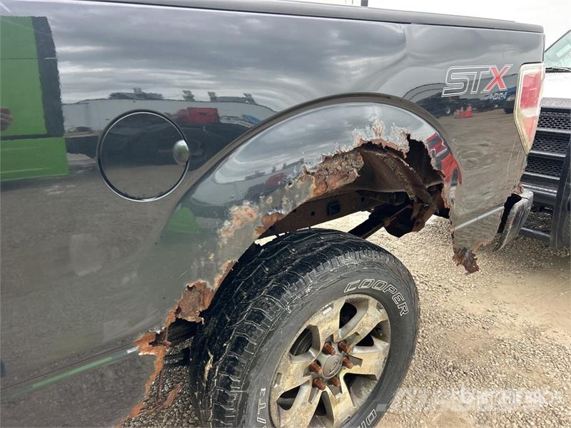 Ford F-150 STX 4x4 Extended Cab Pickup 其他