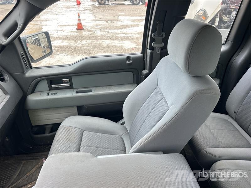 Ford F-150 STX 4x4 Extended Cab Pickup 其他