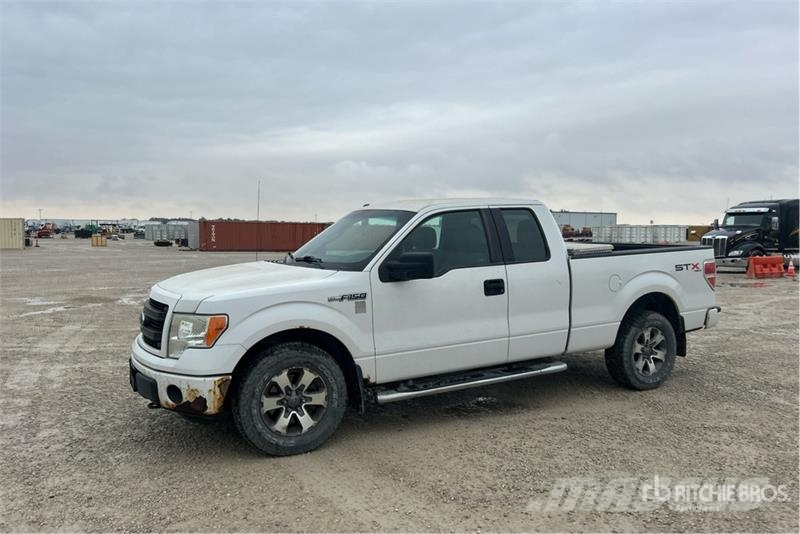 Ford F-150 STX 4x4 Extended Cab Pickup Další