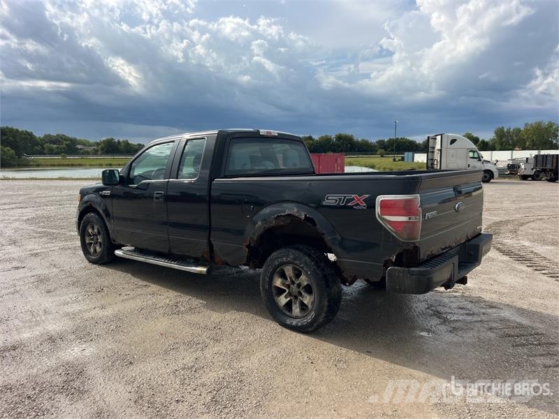 Ford F-150 STX 4x4 Extended Cab Pickup 其他