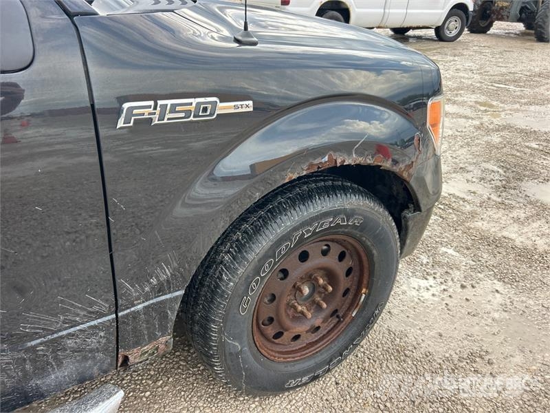 Ford F-150 STX 4x4 Extended Cab Pickup 其他