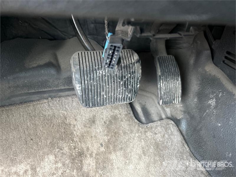 Ford F-150 STX 4x4 Extended Cab Pickup その他