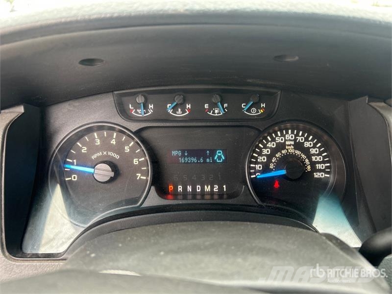 Ford F-150 STX 4x4 Extended Cab Pickup その他