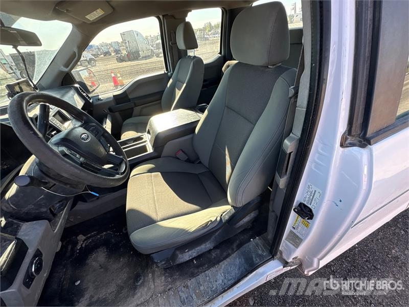 Ford F-150 XL 4x2 Extended Cab Pickup Citi