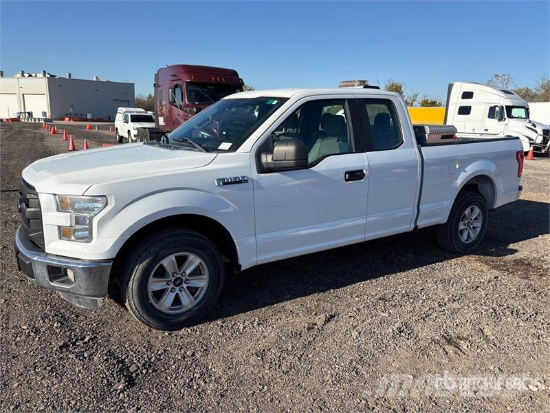 Ford F-150 XL 4x2 Extended Cab Pickup Furgoni altro