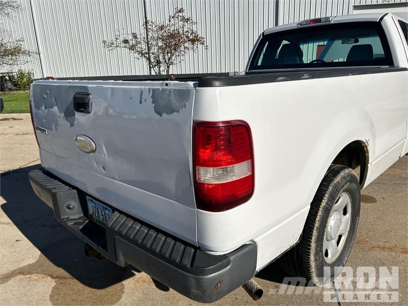 Ford F-150 XL 4x2 Pickup Drugi