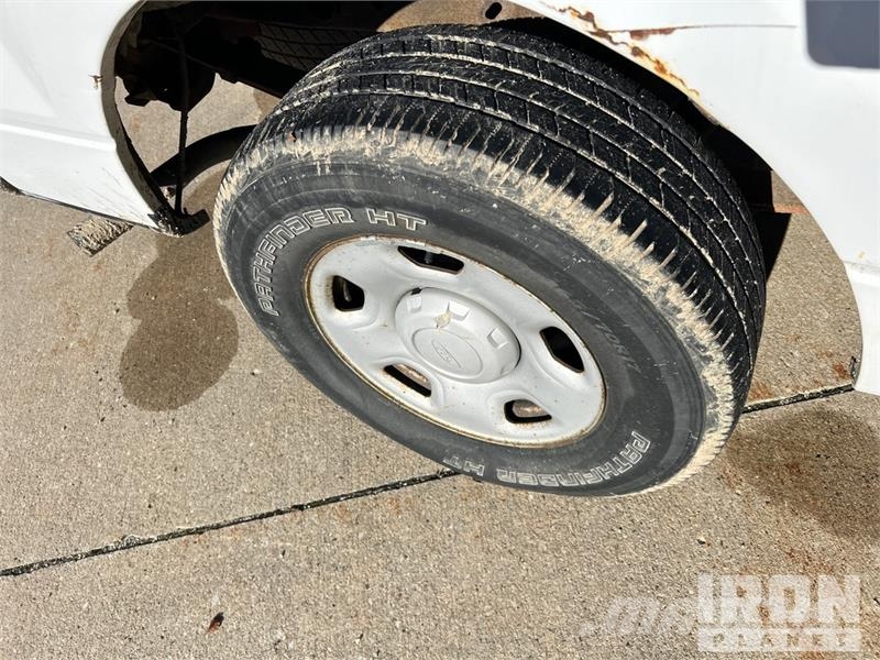 Ford F-150 XL 4x2 Pickup Drugi