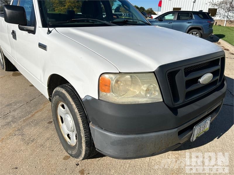 Ford F-150 XL 4x2 Pickup Drugi
