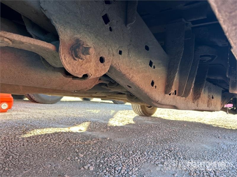 Ford F-150 XL 4x2 Pickup 其他