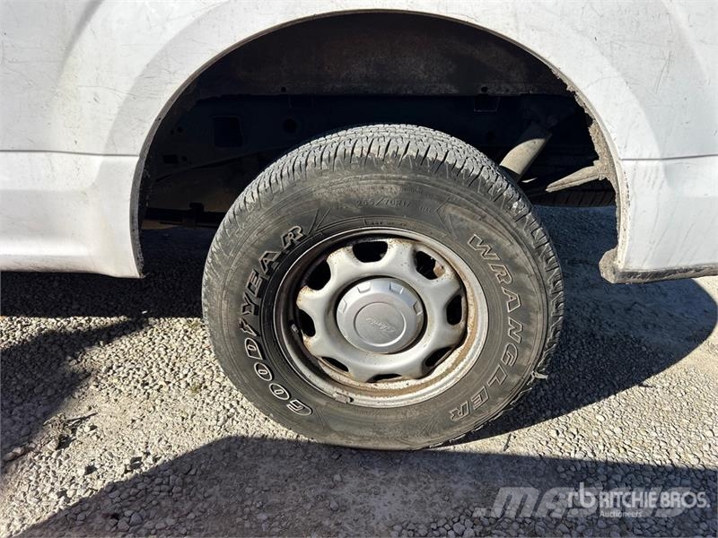 Ford F-150 XL 4x2 Pickup 其他