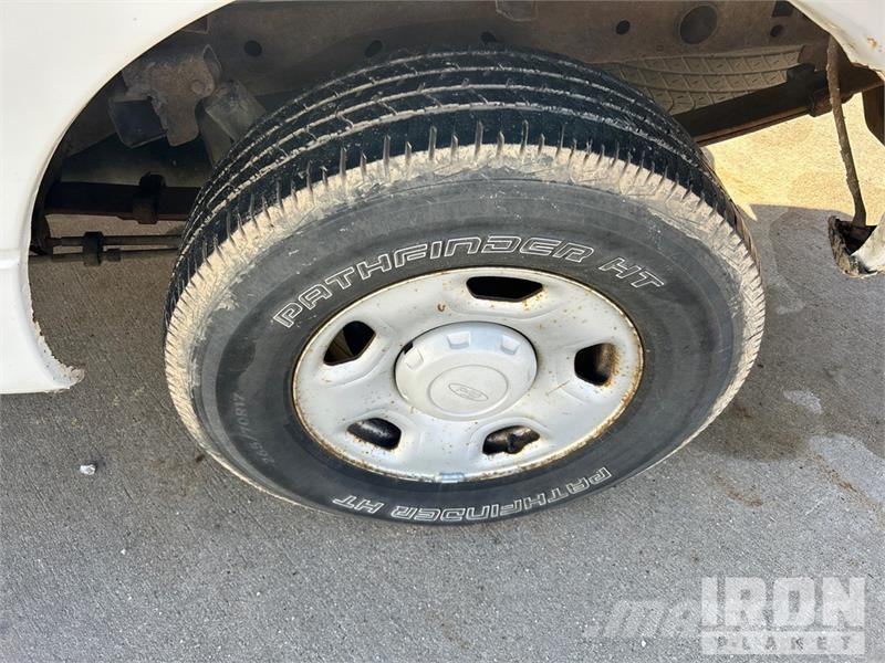 Ford F-150 XL 4x2 Pickup Drugi