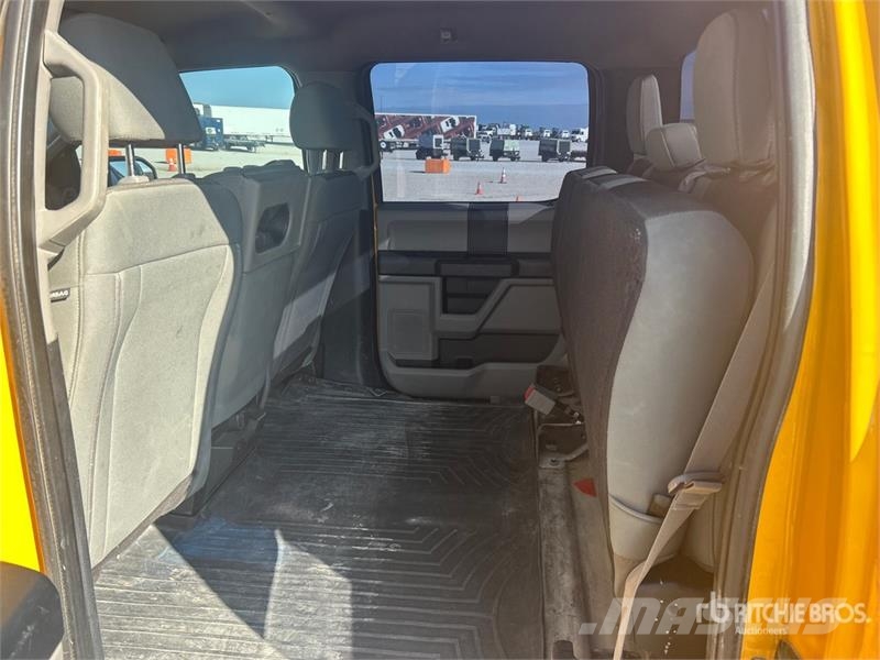 Ford F-150 XL 4x4 Crew Cab Pickup Citi