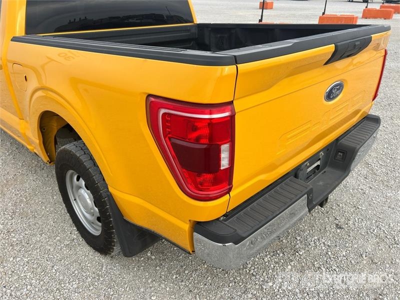 Ford F-150 XL 4x4 Crew Cab Pickup Citi