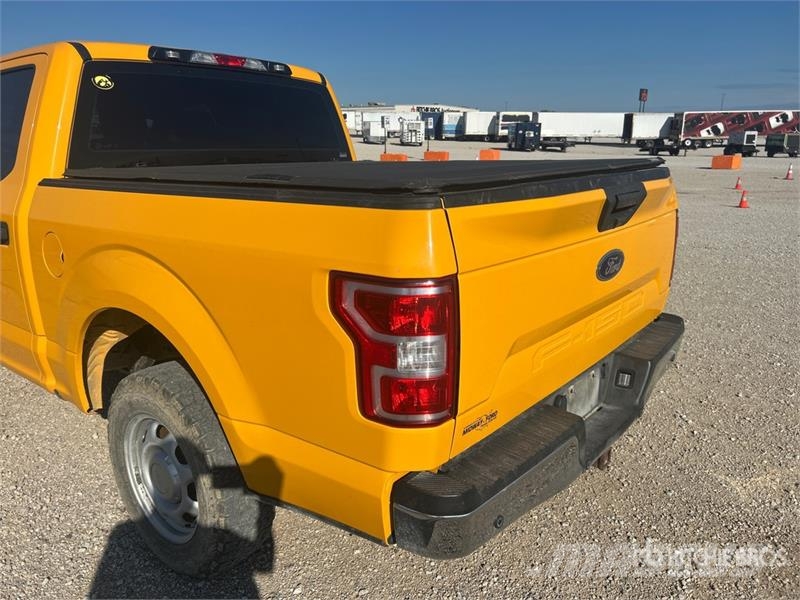 Ford F-150 XL 4x4 Crew Cab Pickup Citi