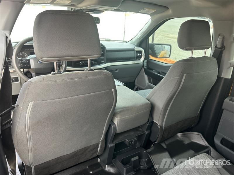Ford F-150 XL 4x4 Crew Cab Pickup Citi