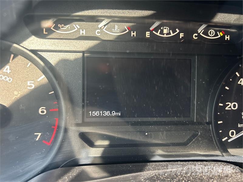 Ford F-150 XL 4x4 Crew Cab Pickup Muut autot