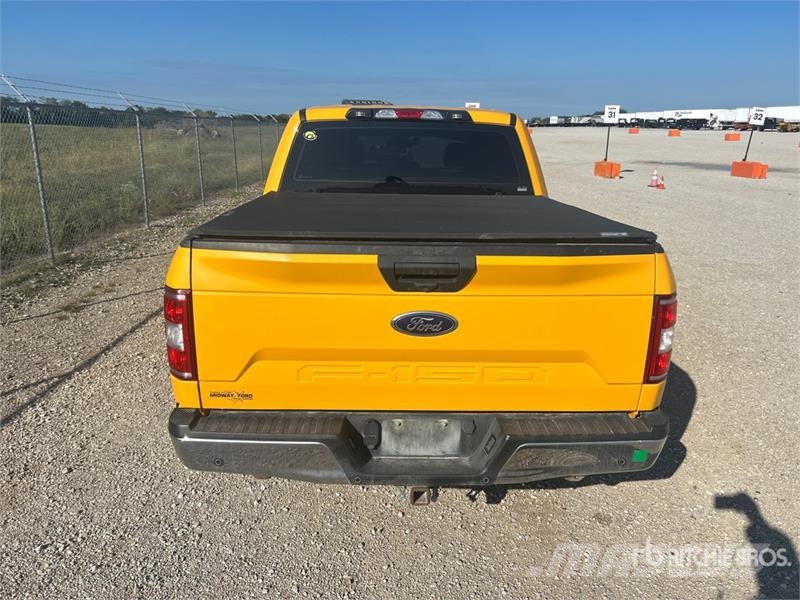 Ford F-150 XL 4x4 Crew Cab Pickup Citi
