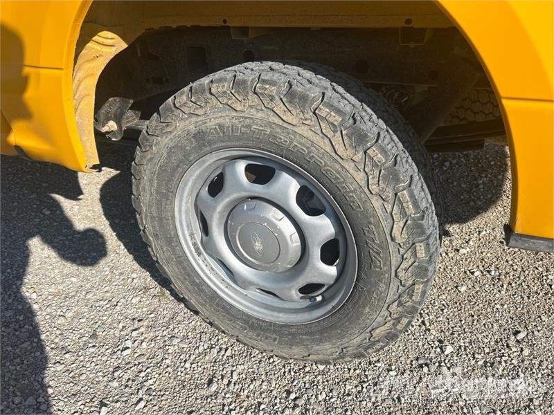 Ford F-150 XL 4x4 Crew Cab Pickup Citi