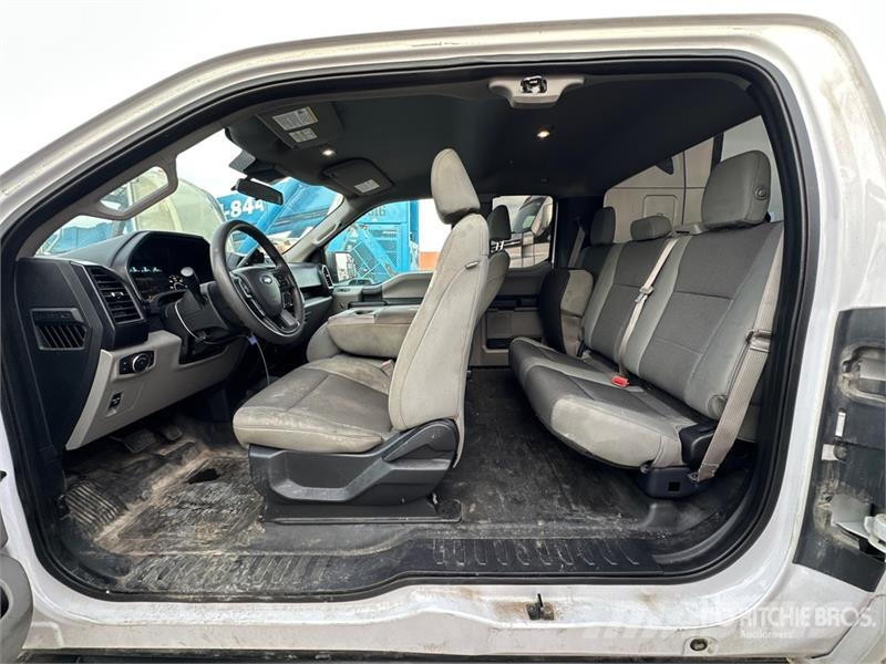 Ford F-150 XL 4x4 Extended Cab Pickup 기타