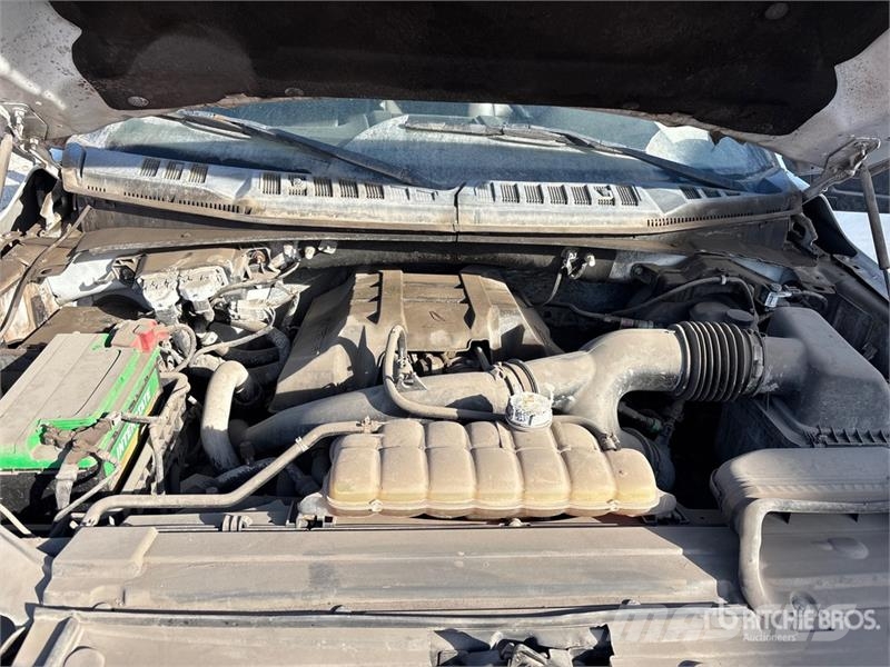 Ford F-150 XL 4x4 Extended Cab Pickup その他