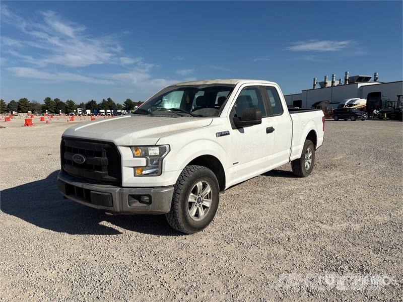 Ford F-150 XL 4x4 Extended Cab Pickup Furgoni altro