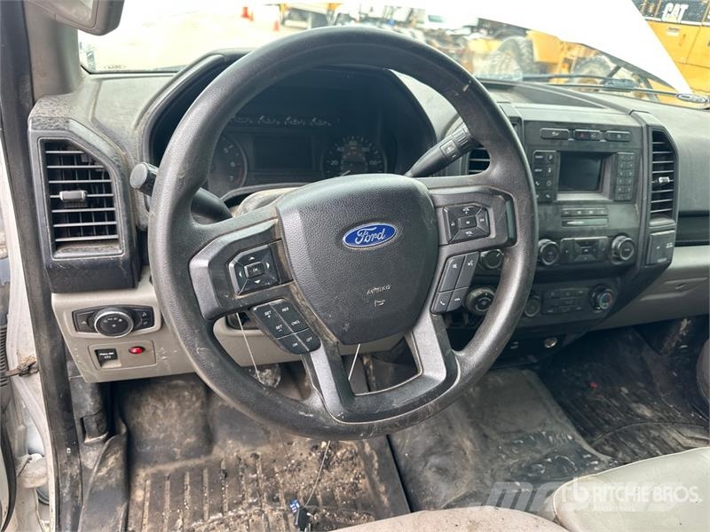 Ford F-150 XL 4x4 Extended Cab Pickup Прочие фургоны