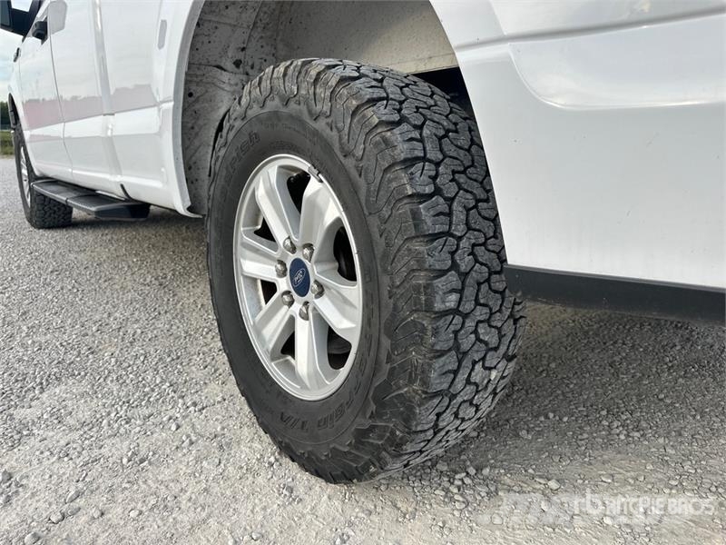 Ford F-150 XL 4x4 Extended Cab Pickup 기타