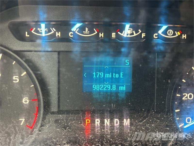 Ford F-150 XL 4x4 Extended Cab Pickup Andere Transporter