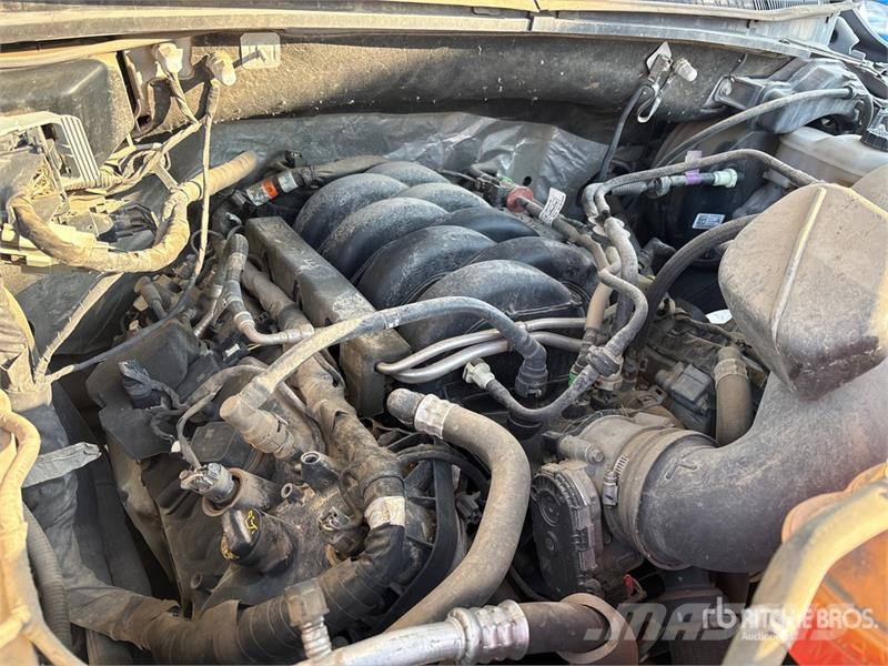 Ford F-150 XL 4x4 Extended Cab Pickup Drugi