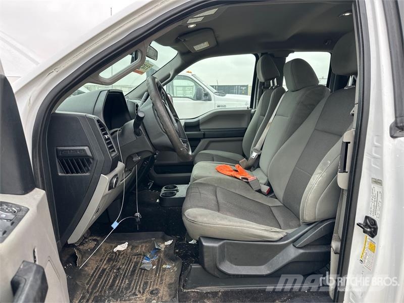 Ford F-150 XL 4x4 Extended Cab Pickup Ostalo