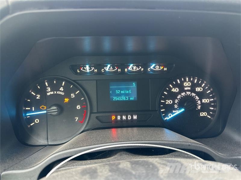Ford F-150 XL 4x4 Extended Cab Pickup Ostalo