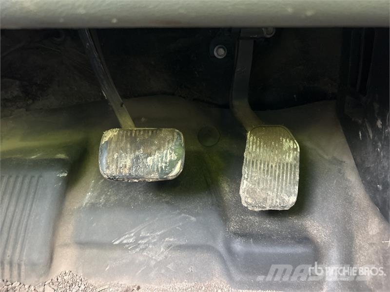 Ford F-150 XL 4x4 Extended Cab Pickup Andere Transporter