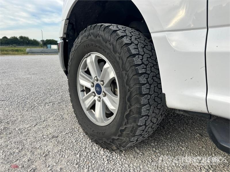 Ford F-150 XL 4x4 Extended Cab Pickup 기타