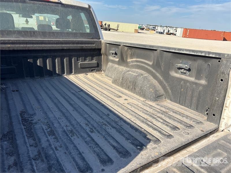 Ford F-150 XL 4x4 Extended Cab Pickup その他