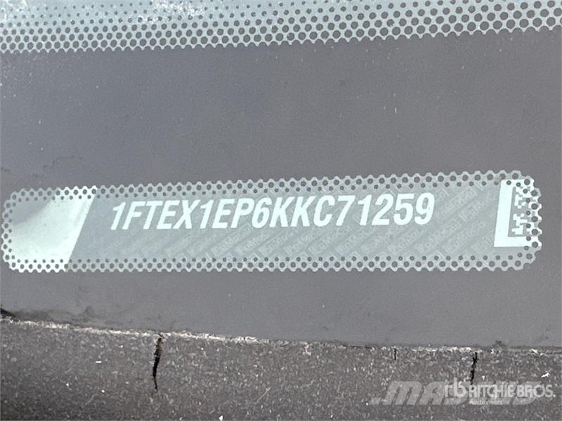 Ford F-150 XL 4x4 Extended Cab Pickup 기타