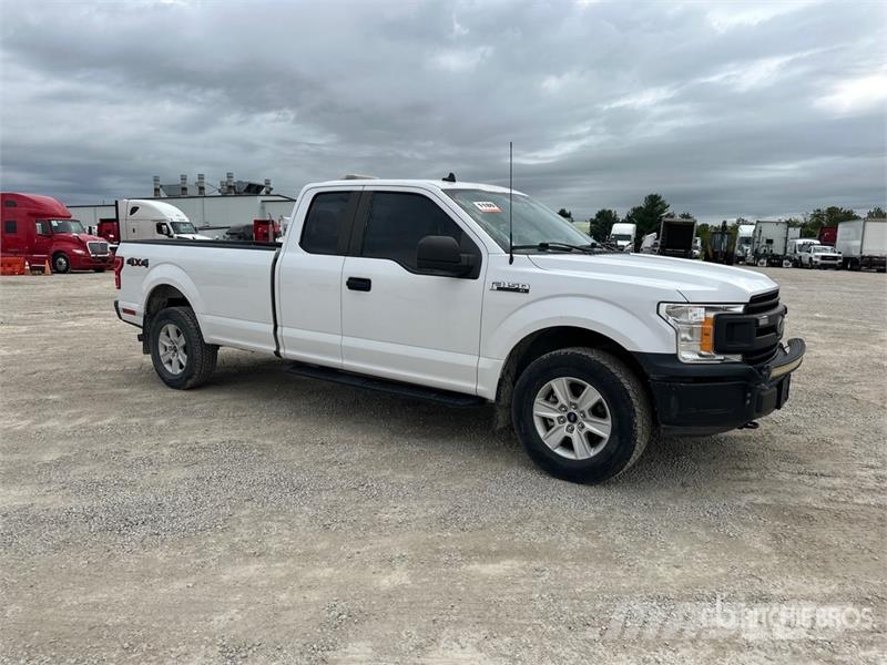 Ford F-150 XL 4x4 Extended Cab Pickup Прочие фургоны