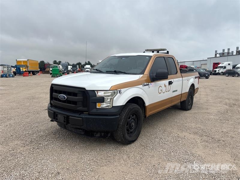 Ford F-150 XL 4x4 Extended Cab Pickup 기타