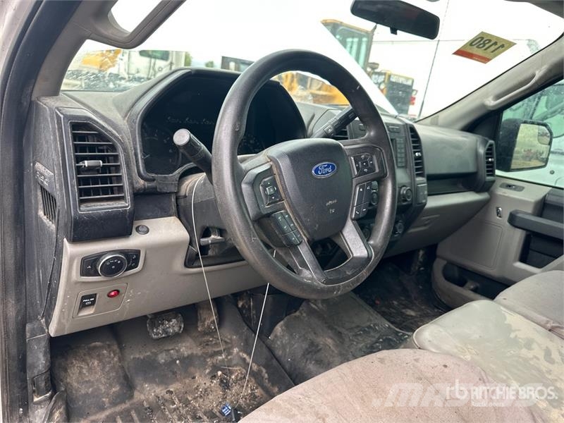 Ford F-150 XL 4x4 Extended Cab Pickup Прочие фургоны