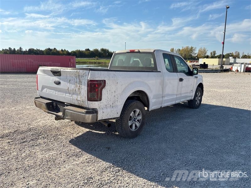 Ford F-150 XL 4x4 Extended Cab Pickup Furgoni altro