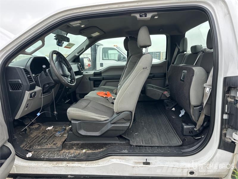 Ford F-150 XL 4x4 Extended Cab Pickup Ostalo