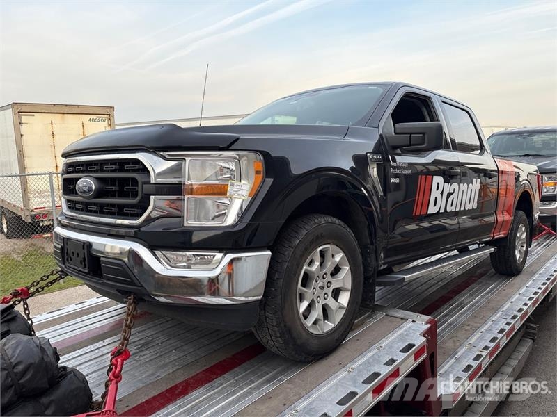 Ford F-150 XLT 4x4 Crew Cab Pickup Andere Transporter