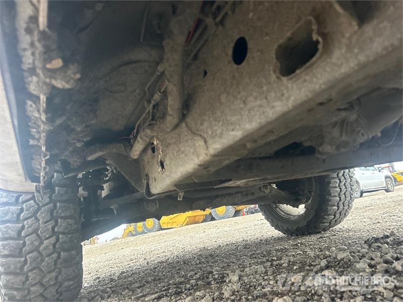 Ford F-150 XLT 4x4 Crew Cab Pickup その他