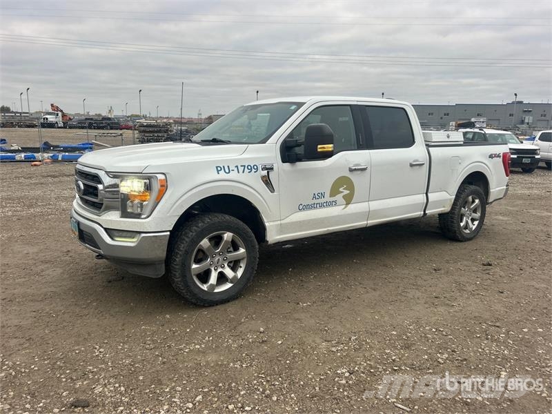 Ford F-150 XLT 4x4 Crew Cab Pickup その他