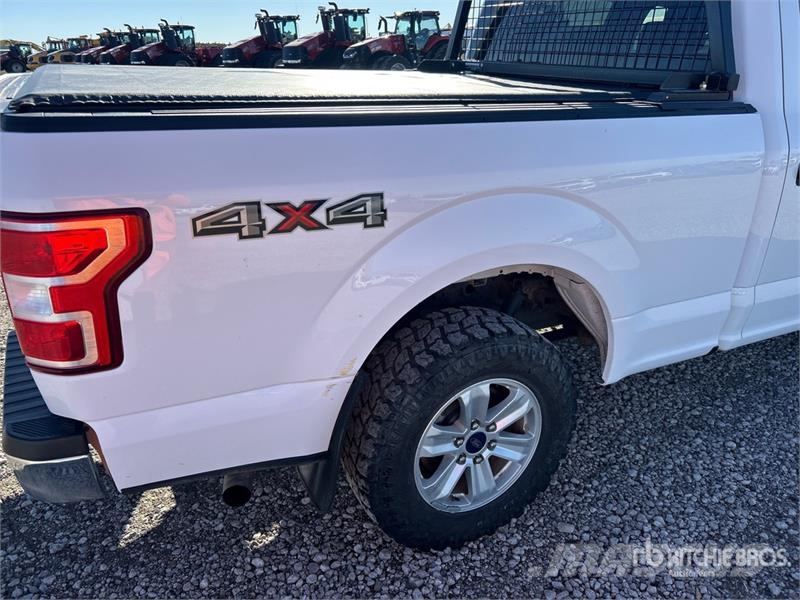 Ford F-150 XLT 4x4 Crew Cab Pickup Other