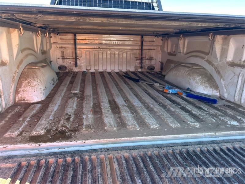 Ford F-150 XLT 4x4 Crew Cab Pickup Other