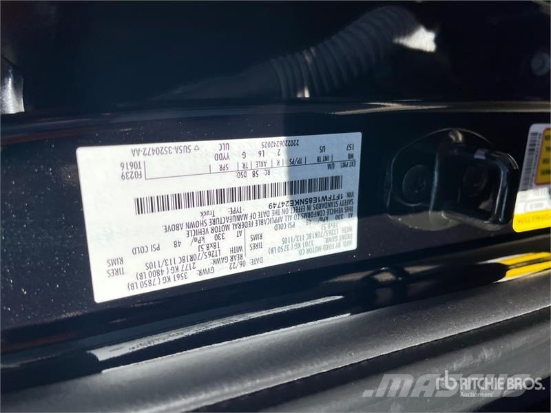 Ford F-150 XLT 4x4 Crew Cab Pickup Inne